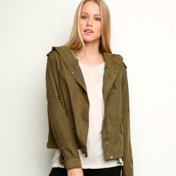Brandy Melville Army Green Utility Jacket - Picture 2 of 8